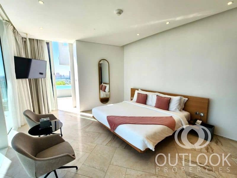 Urgent Sale I Luxury Penthouse with Pool I Vacant - Image 6