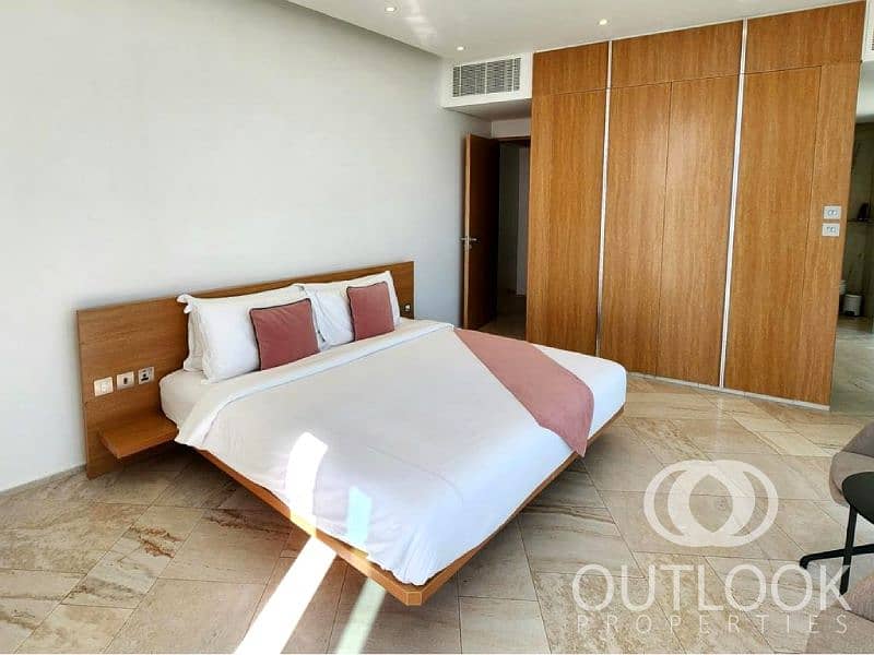 Urgent Sale I Luxury Penthouse with Pool I Vacant - Image 8