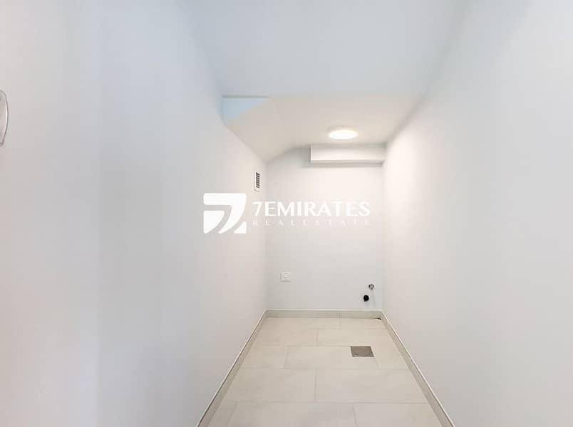 Single Row | Ready To Move In | 4BR Unfurnished - Image 10