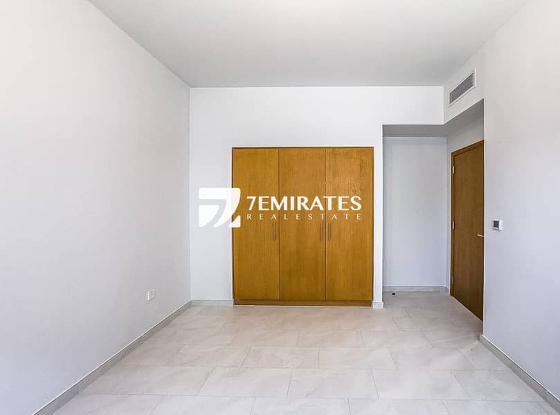 Single Row | Ready To Move In | 4BR Unfurnished - Image 14