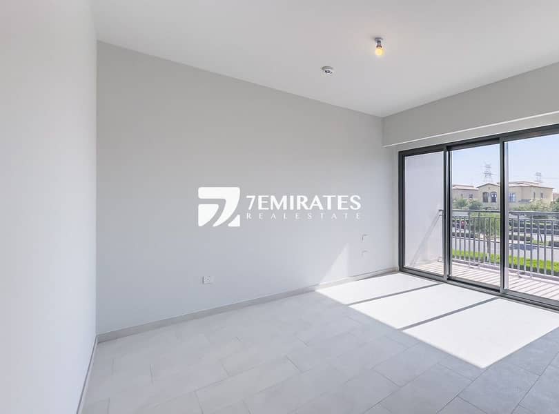 Single Row | Ready To Move In | 4BR Unfurnished - Image 17