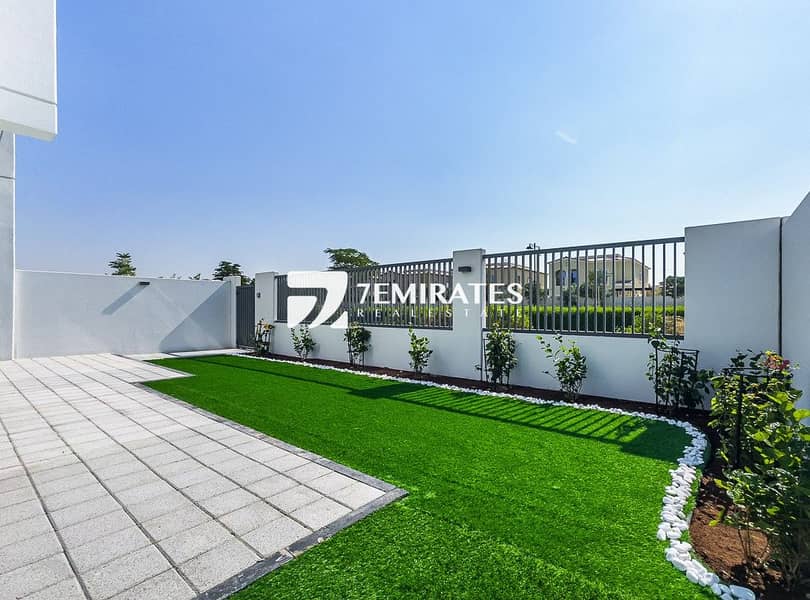 Single Row | Ready To Move In | 4BR Unfurnished - Image 36