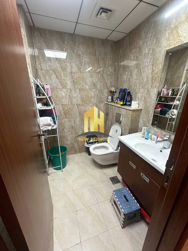 Laya Residences Jumeirah Village Circle (JVC) | Luxurious 1-Bedroom Apartment - Image 12