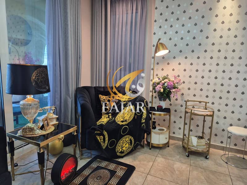 Luxury living | VACANT | Waterfront living