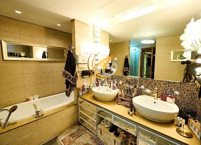 Luxury living | VACANT | Waterfront living