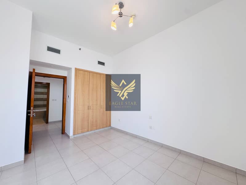 Chiller Free Laundry / High Floor / Book Now k