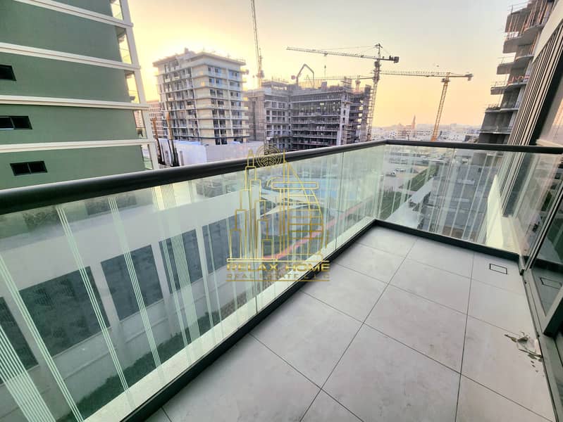 Spacious 2BHK | Amazing Layout | Gym & Pool | Book Now