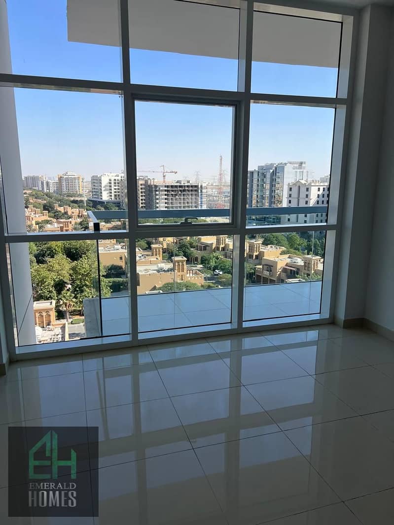 Bright & Spacious I Most Affordable I Ready to move in | Prime Location - Image 7