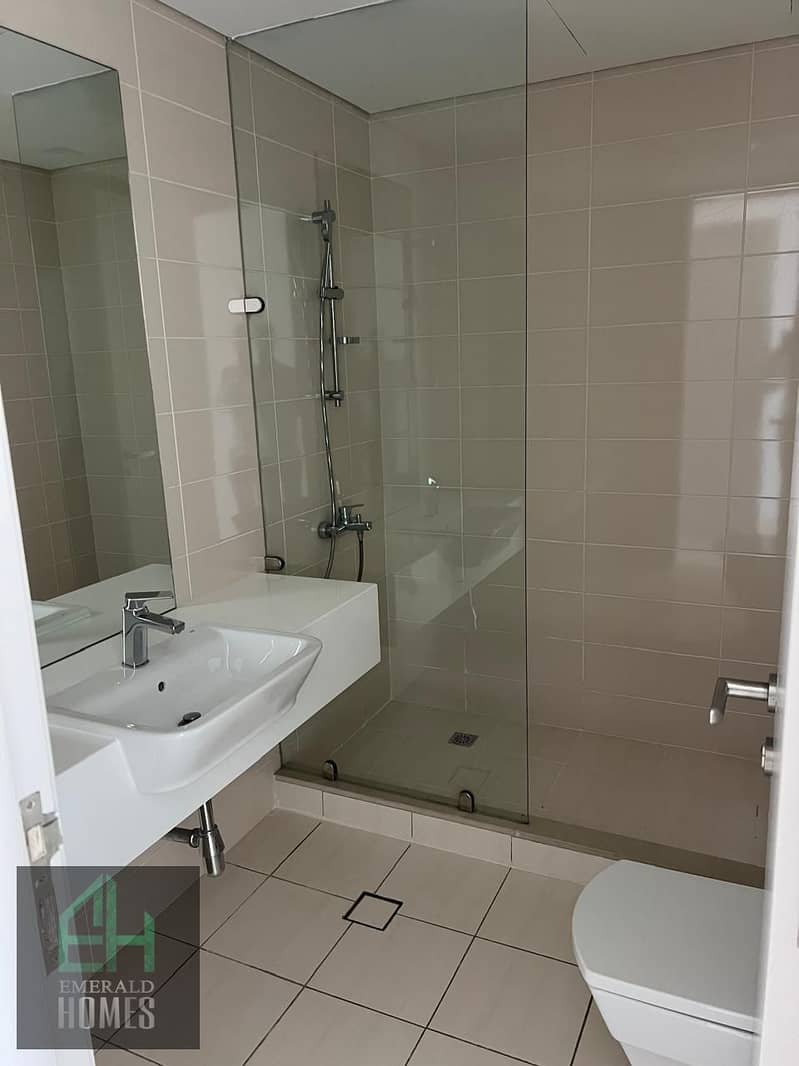 Bright & Spacious I Most Affordable I Ready to move in | Prime Location - Image 11