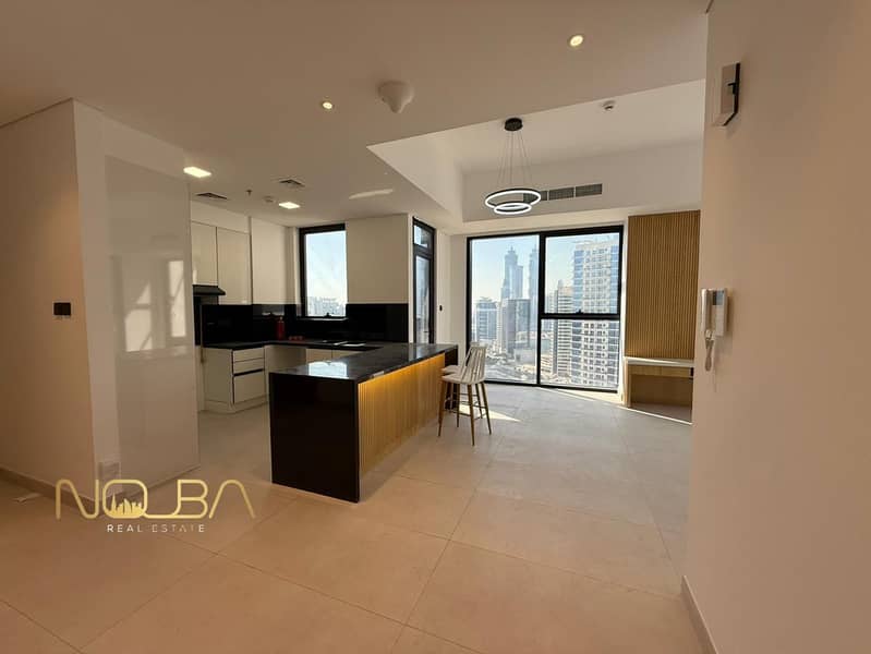 PRIME AMENITIES | BRIGHT UNFURNISHED APARTMENT | SPACIOUS