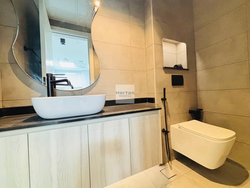 Brand New | Rented | Pool View | Separate Laundry - Image 15