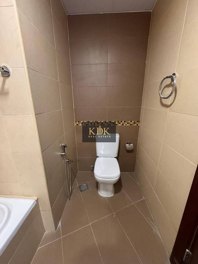 Unfurnished 3BR | Premium Quality | View Now - Image 11