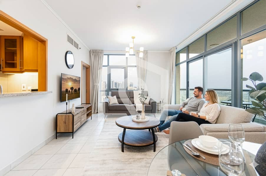 Bright Furnished Apartment with City Views – The Links East Tower - Image 12