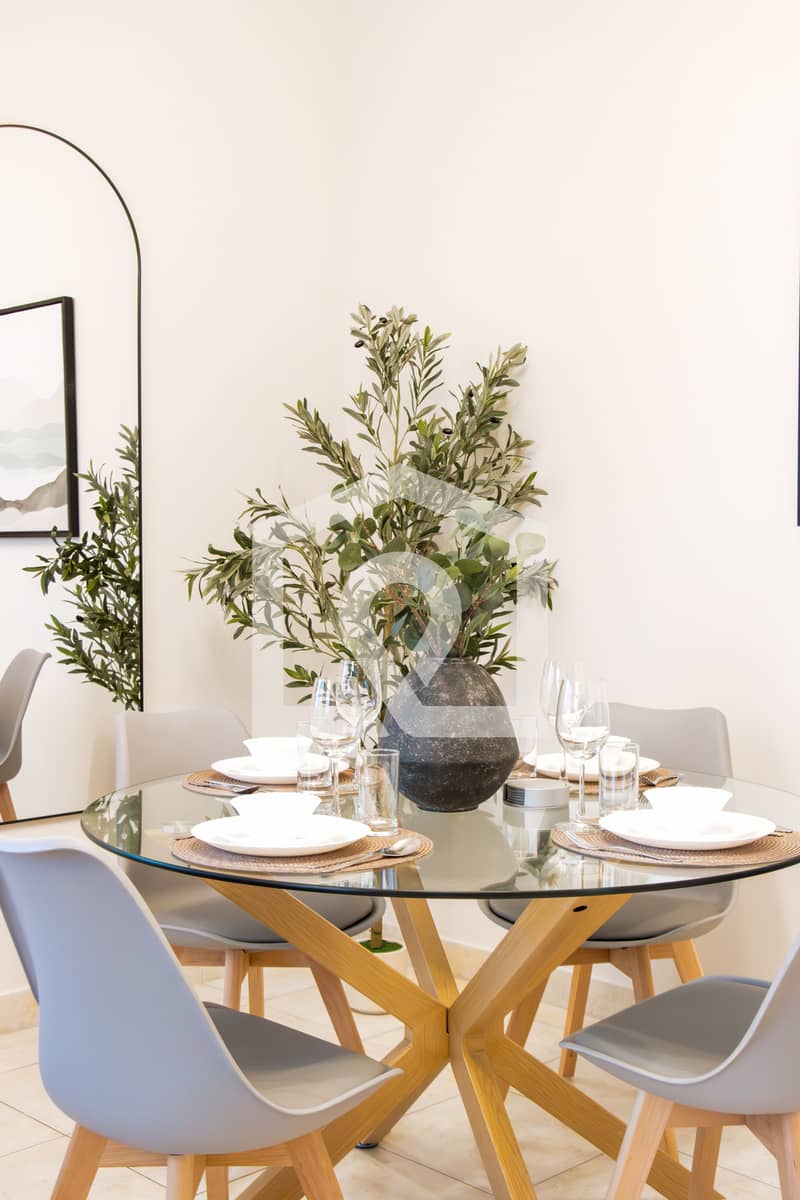 Bright Furnished Apartment with City Views – The Links East Tower - Image 20