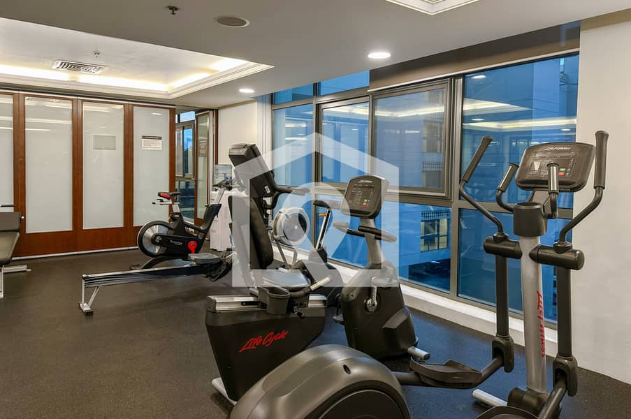 Bright Furnished Apartment with City Views – The Links East Tower - Image 42