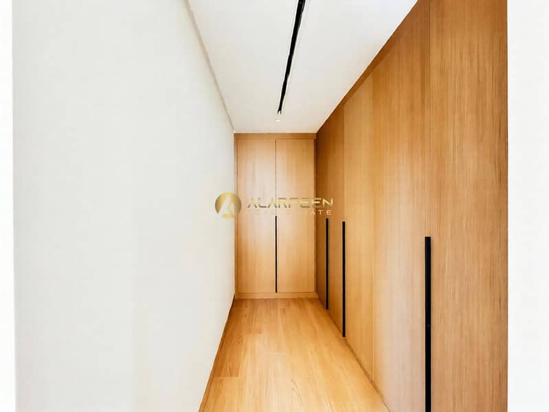 Unfurnished | Bright ambiance | Prime Location - Image 6