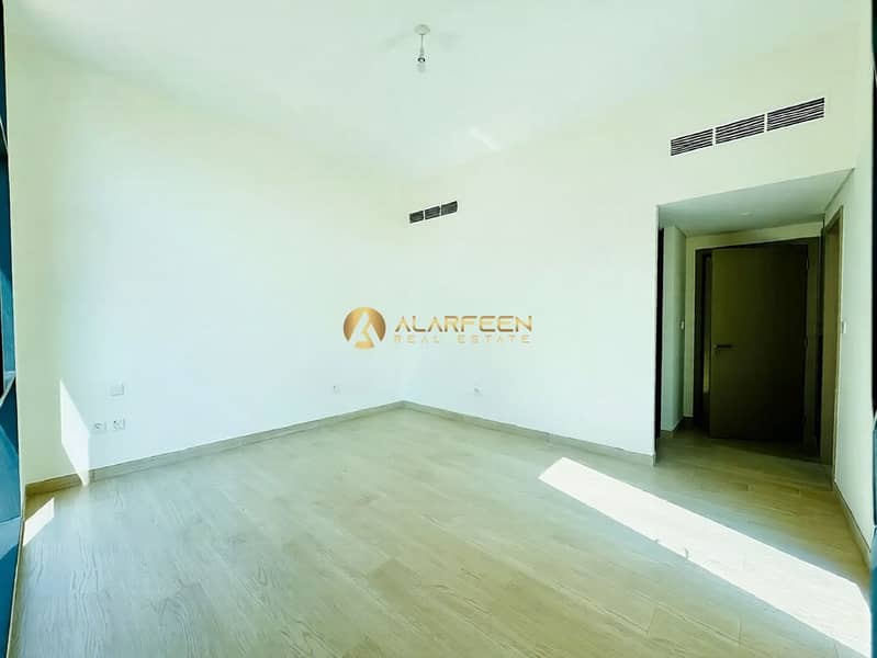 Unfurnished | Bright ambiance | Prime Location - Image 10
