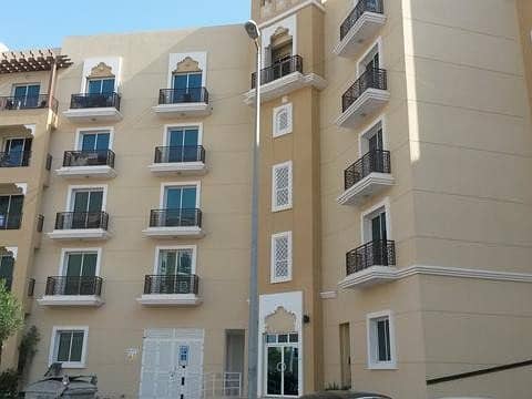 one bedroom for rent in international city emirates cluster ready to move neat& clean with balcony