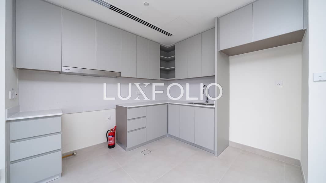 Huge Plot | Ready to Move | Corner Unit - Image 10