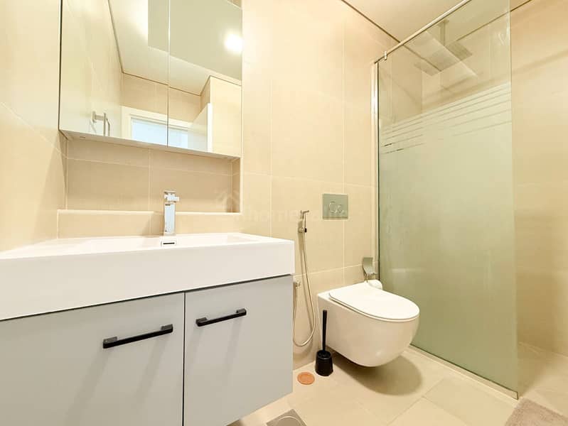 Next to Metro | Fully furnished | Best ROI - Image 13