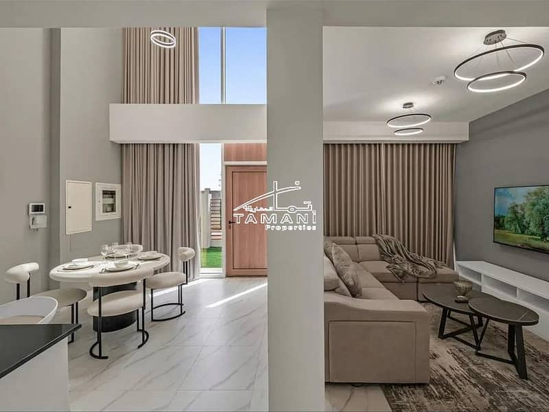 Exquisite 2BR Upgraded Townhouse | Fully Furnished