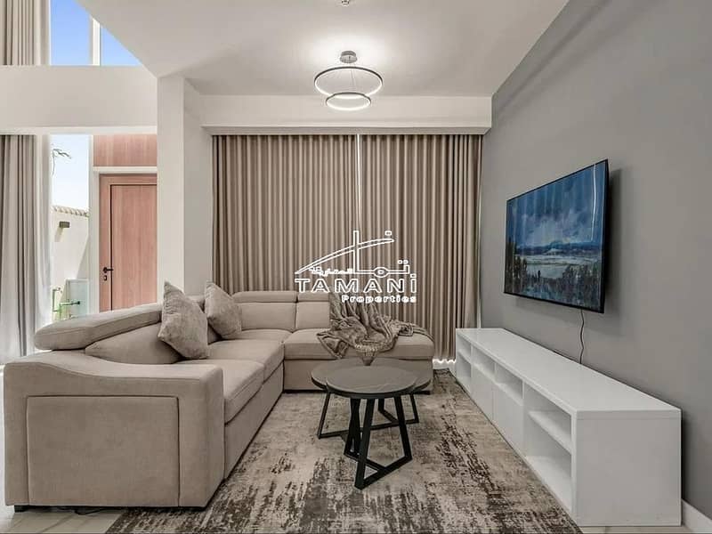 Exquisite 2BR Upgraded Townhouse | Fully Furnished