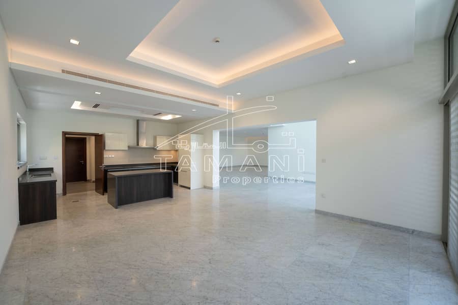 Phase One Vacant Corner Contemporary 5BR - Image 6