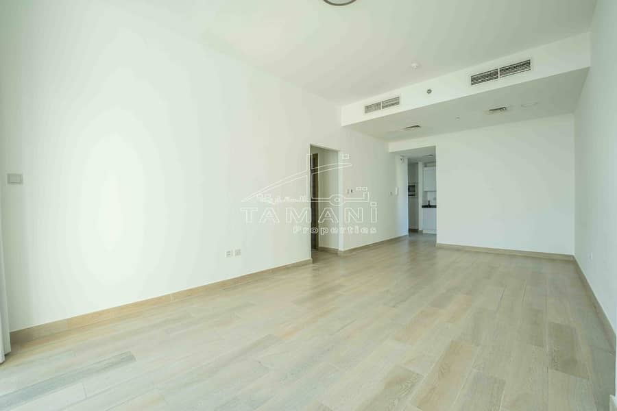 Park view Ready to move in Closed kitchen