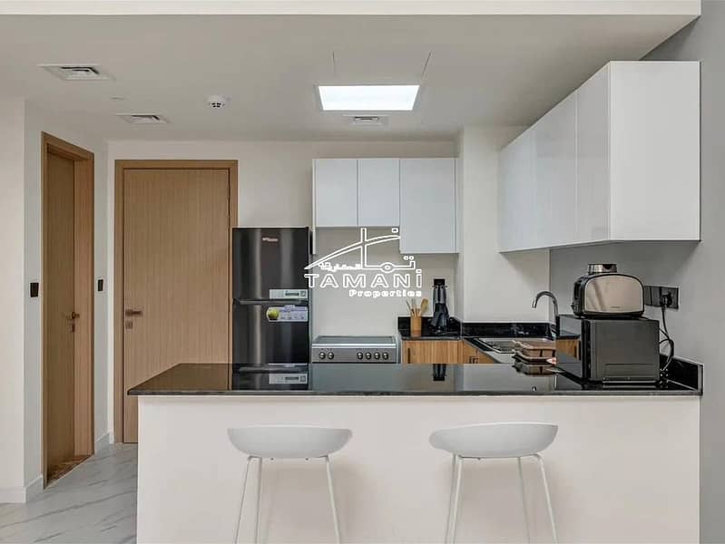 Exquisite 2BR Upgraded Townhouse | Fully Furnished - Image 24