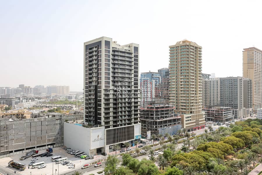 Park view Ready to move in Closed kitchen - Image 22