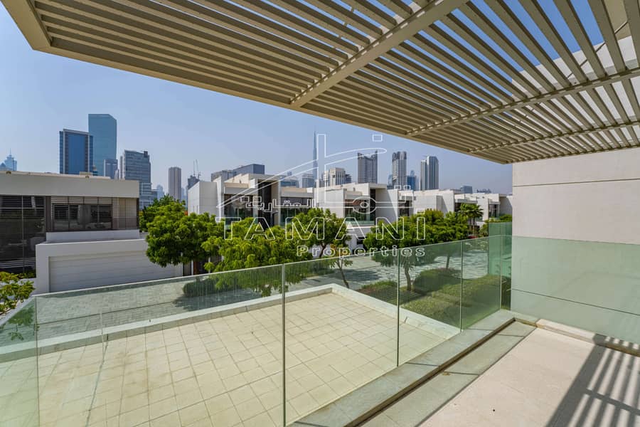 Phase One Vacant Corner Contemporary 5BR - Image 16