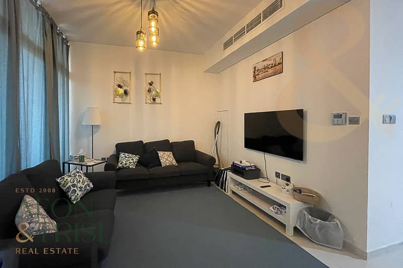 3BR Fully Furnished | Pool Facing | Single Row - Image 10