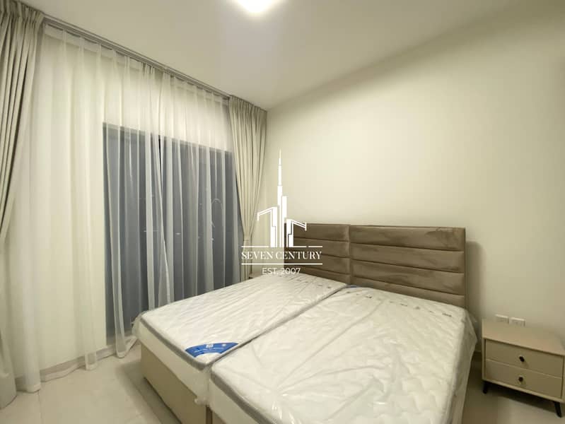 Prime Location | Scenic Views | Furnished - Image 13