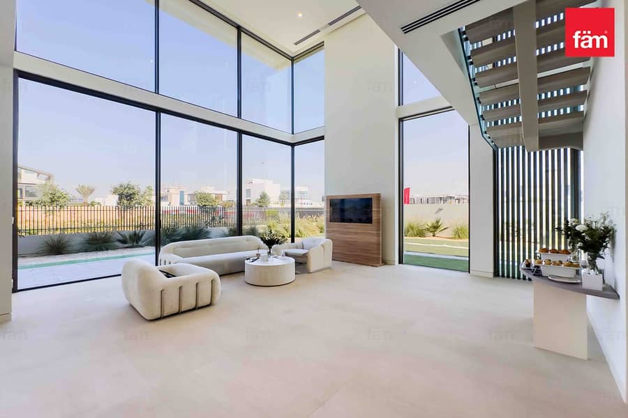 SINGLE ROW CORNER UNIT| BURJ VIEWl NEAR AMENITIES