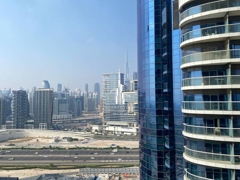 Burj Khalifa View | Fully Furnished | Best Layout - Image 17