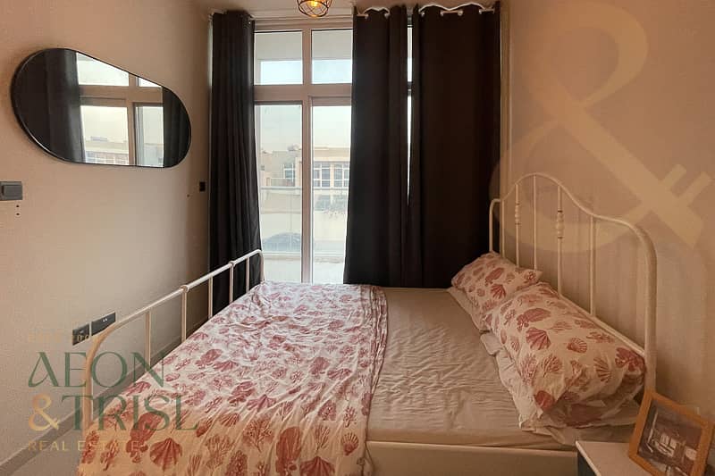 3BR Fully Furnished | Pool Facing | Single Row - Image 26