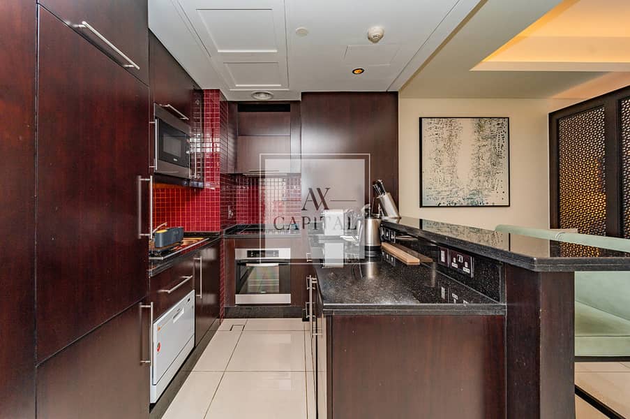 Fully Furnished | High Floor | Boulevard View - Image 7