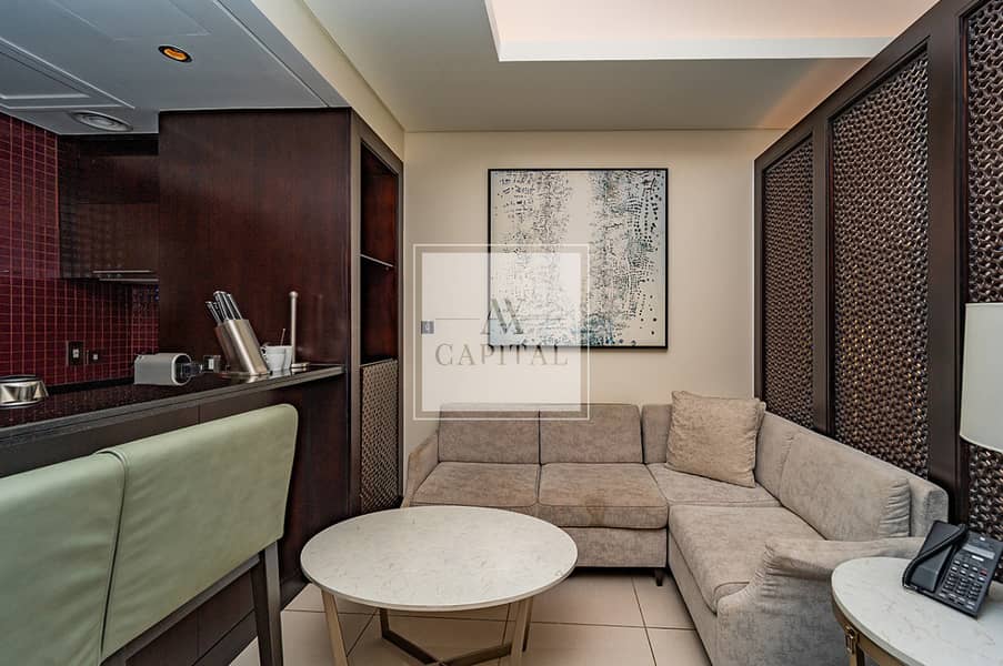 Fully Furnished | High Floor | Boulevard View - Image 8