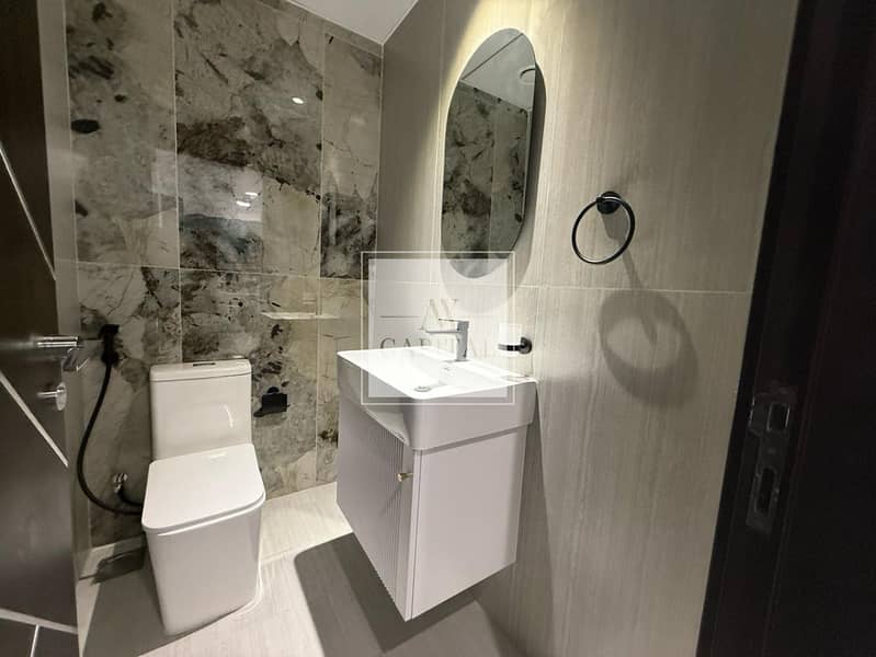 Brand New Apartment | Fully Furnished | High Floor - Image 10