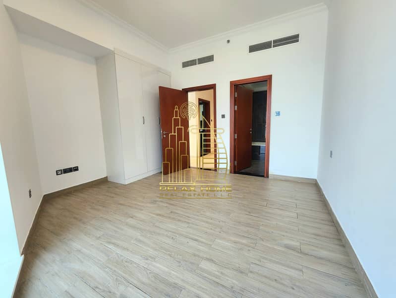Lavish 1BHK | Big Balcony | Prime Location | Nice Community - Image 9