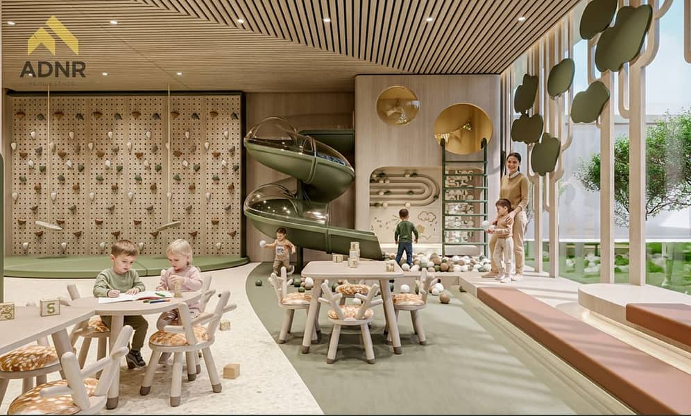 Prime Location with Open Views | Fully Furnished | Luxurious and Iconic - Image 6