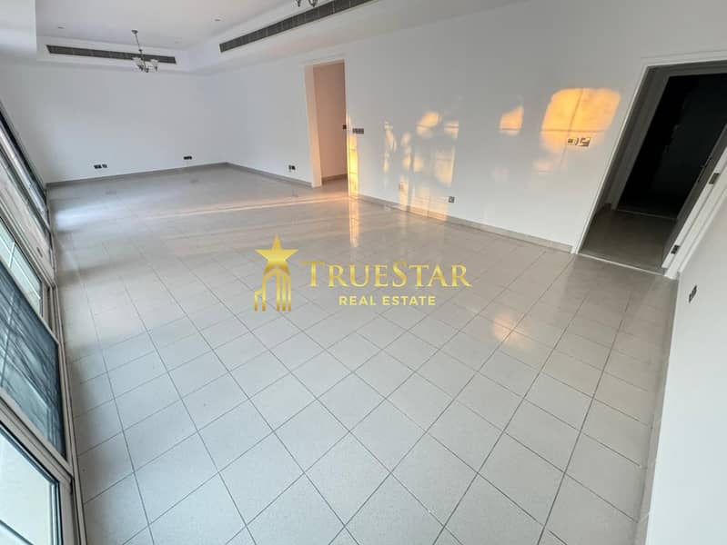 RENOVATED 4BR MAIDS SHARED POOL TENIS COURT COMPOUND VILLAS UMM SUQEIM 2