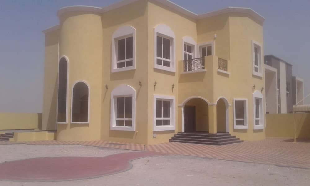 4 Bedroom Villa In Al Hoshi