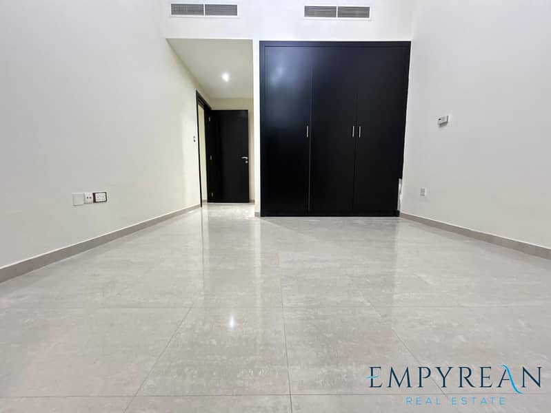 Spacious 2-Bedroom Apartment in Al Jazeeri Building, Al Warqa 1, Dubai - Image 15