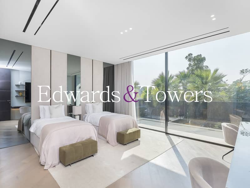 Exclusive | Luxury Upgraded and Furnished | Corner - Image 16