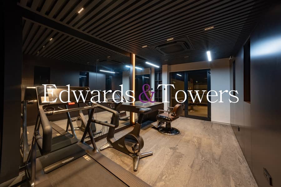 Exclusive | Luxury Upgraded and Furnished | Corner - Image 24