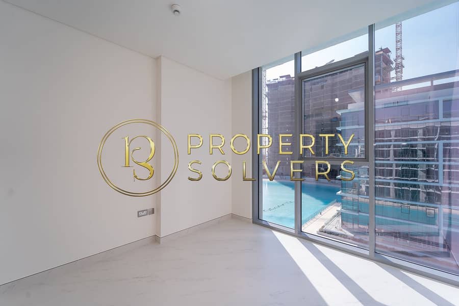 Exclusive Waterfront Unit | Prime Location | Modern Layout - Image 8