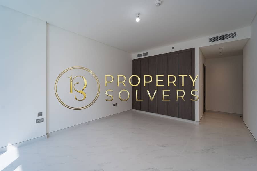 Exclusive Waterfront Unit | Prime Location | Modern Layout - Image 18