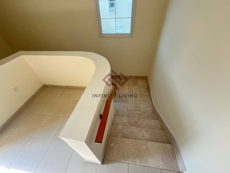 Spacious 2-Bed Villa | Prime Dubai Location | A. . .