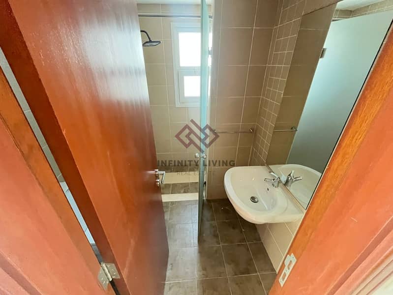 Spacious 2-Bed Villa | Prime Dubai Location | A. . . - Image 6